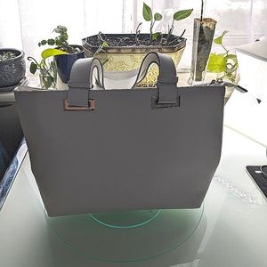 NWOT Large, white tote bag by Penningtons